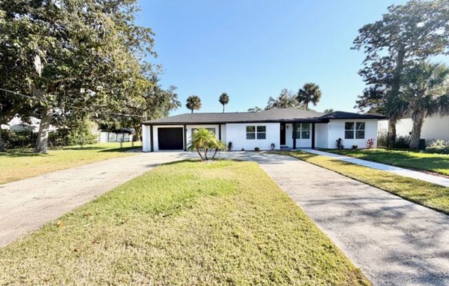 Daytona Beach - 4 Bedroom, 3 Bathroom - $2,695.00