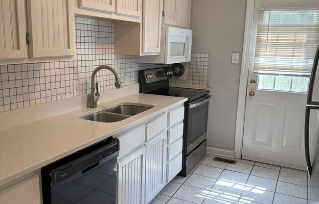 Near West End Rancher ready for you!