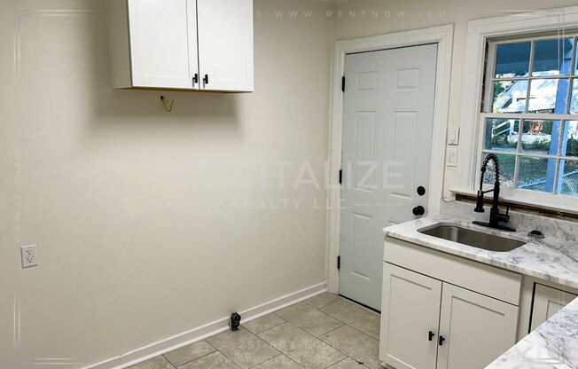 4 beds, 2 baths, $1,300