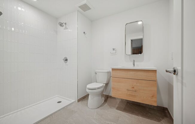 1 bed, 1 bath, 599 sqft, $1,800, Unit Unit 704