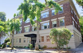 1928 SW Laurel St Portland Heights Apartments