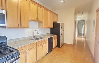 4518 S VINCENNES
