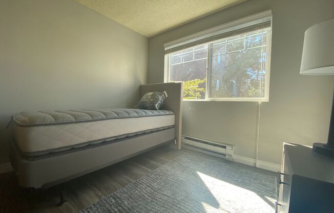 3 beds, 2 baths, 643 sqft, $2,550, Unit C-102
