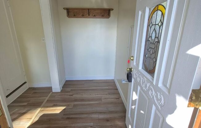 3 Bedroom 1 Bath Upper-level duplex in Rocky Point