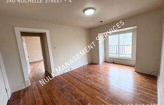340 ROCHELLE ST