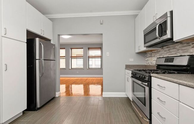 One Bedroom in South Shore