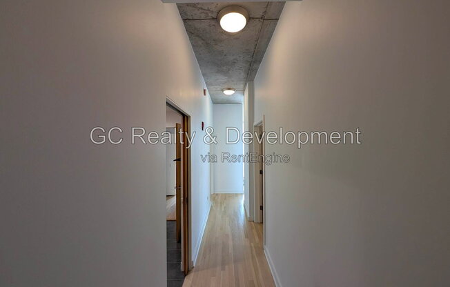 2 beds, 1 bath, 900 sqft, $2,900, Unit 2906