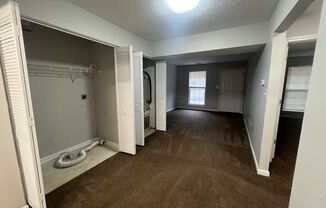 2 beds, 1 bath, 900 sqft, $850, Unit 3