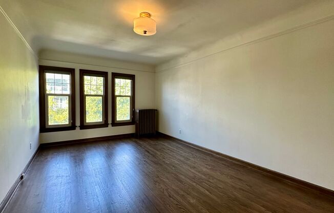 Studio, 1 bath, 500 sqft, $1,595, Unit 303