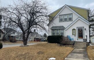 2100-2102 S 85th St.