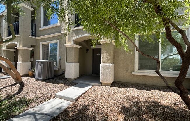 GUARD GATED 3 BED 2.5 BATH 2 CAR GARAGE TOWNHOUSE w/ 3 FLOORS