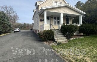 32 RUSSELL RD