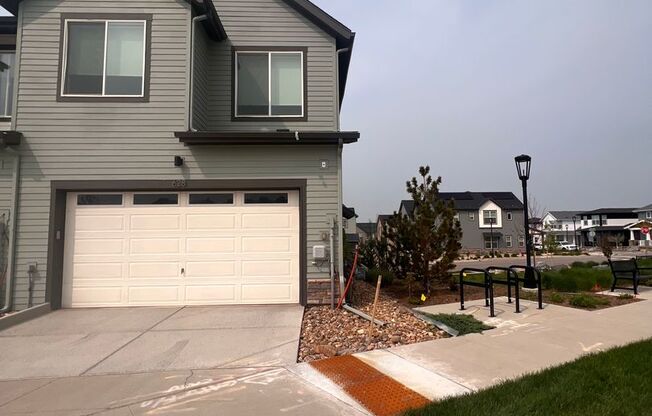 NEW BUILD 4 Bed 3.5 Bath Townhome In Superior
