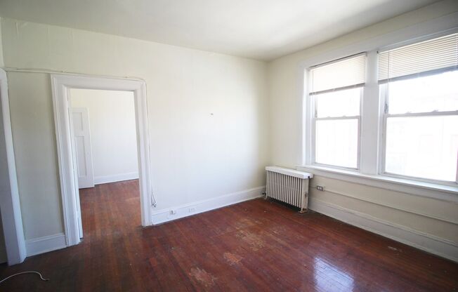 1 bed, 1 bath, 2 sqft, $950, Unit #504