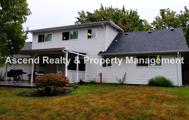 3 beds, 2 baths, $2,475