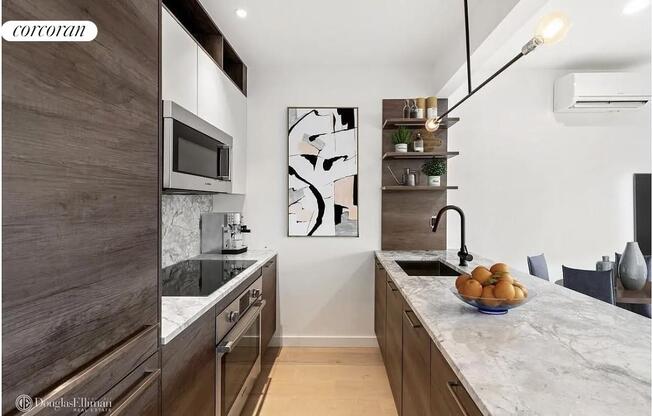 442 PULASKI ST