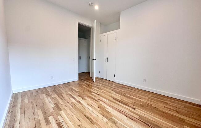 444 9 ST