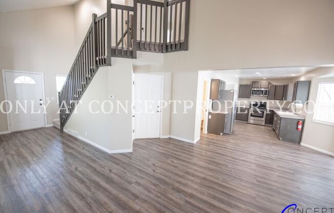 3 beds, 2.5 baths, 1,262 sqft, $2,499, Unit 920