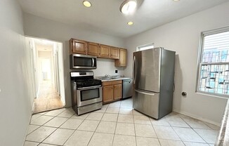 4 beds, 1 bath, $3,400, Unit 2