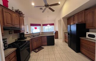 3 beds, 2 baths, $2,500