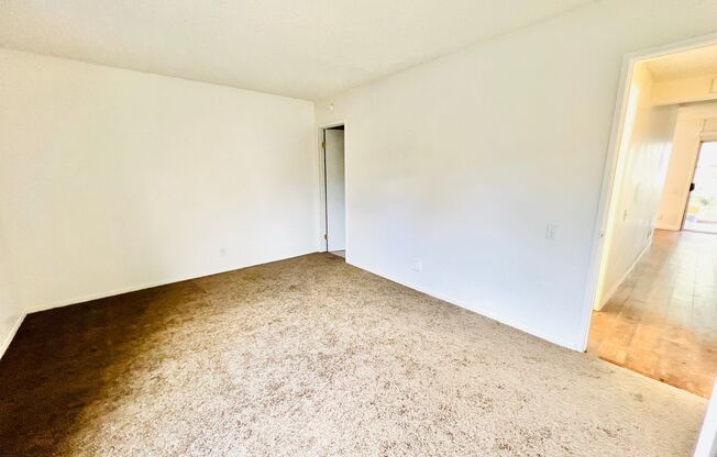 Whittier 2 bedrooms 2 bathrooms