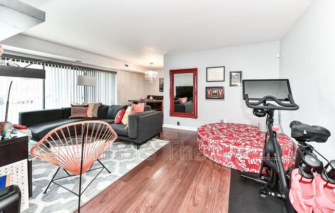6147 Leesburg Pike
