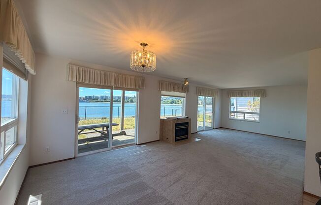 305/307 Shore