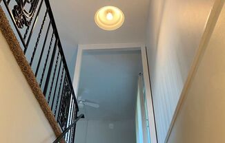 2 beds, 1 bath, $1,625, Unit F06