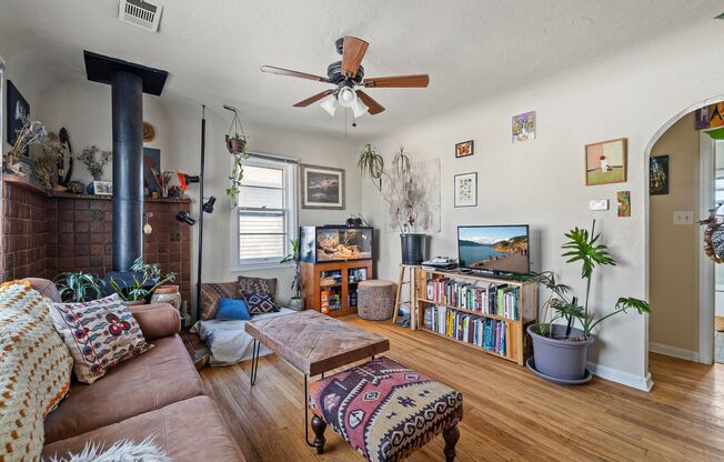Excellent Main Floor Duplex Unit in Heart of Fort Collins!