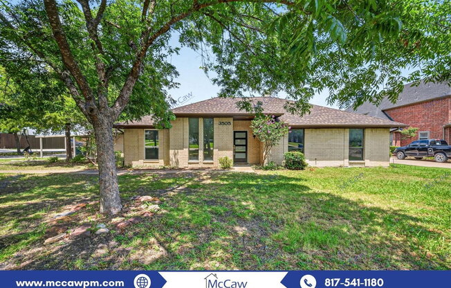 3505 LARKIN LN