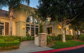 Bella Vista At Warner Ridge Apartments Leasing Center