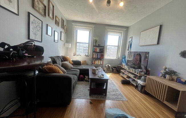 1625 Commonwealth Avenue 18