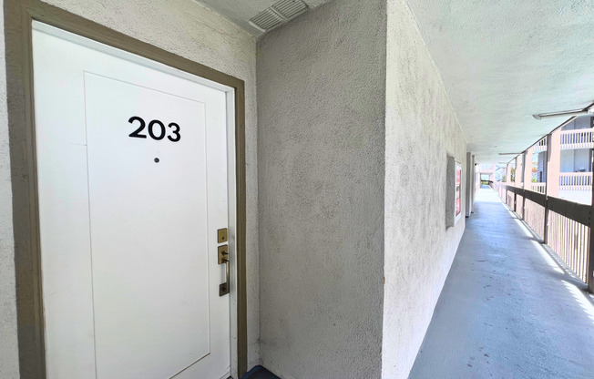 2 beds, 1.5 baths, 1,202 sqft, $2,950, Unit 203