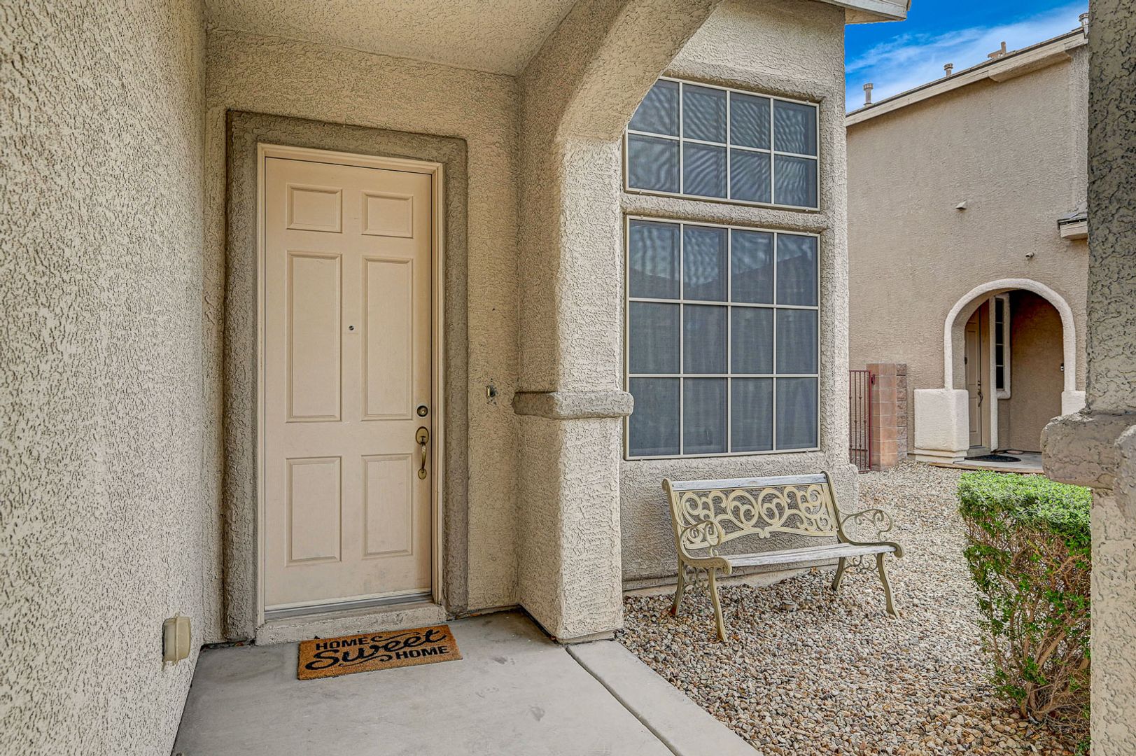 Exceptional 4-Bedroom Home in Coldwater Ranch Community!