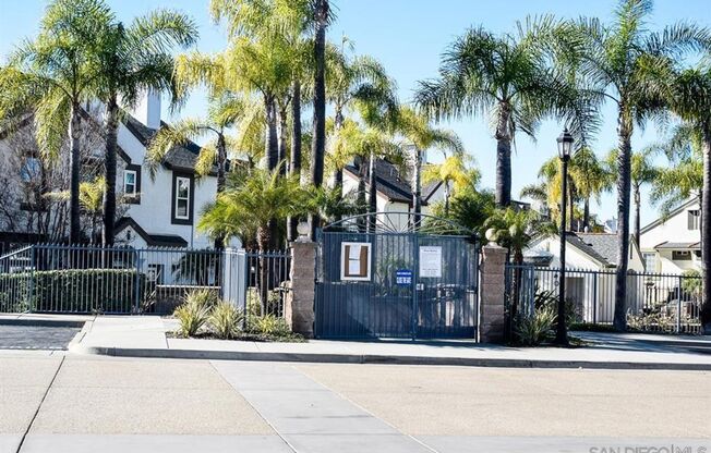 2 Bedroom 2 Bath Condo with attached garage!