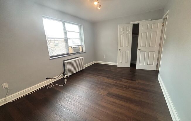 3 beds, 1 bath, 1,000 sqft, $2,140, Unit 6236 Fifth Ave. #306C