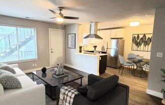 1 bed, 1 bath, 560 sqft, $1,195, Unit 15