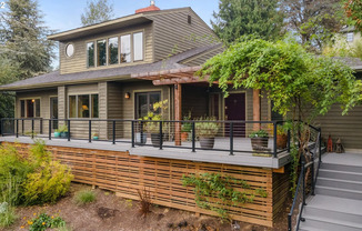 Stunning Portland Home with Open Floor Plan, Gourmet Kitchen, and Spa-Like Bathroom!