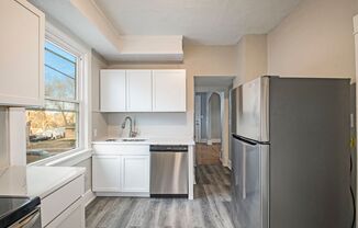 3 bed/1.5 Bath Single Family Home