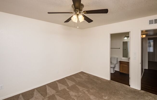 2 beds, 2 baths, $1,300, Unit D