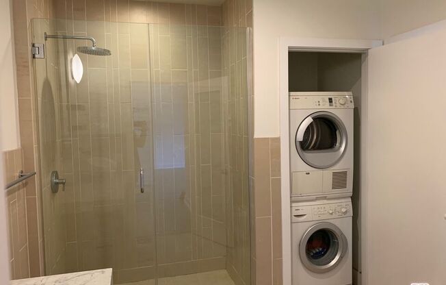 1 bed, 1 bath, 1,036 sqft, $3,149, Unit 512