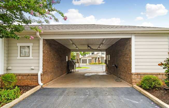 the garage at 1861 muleshoe road