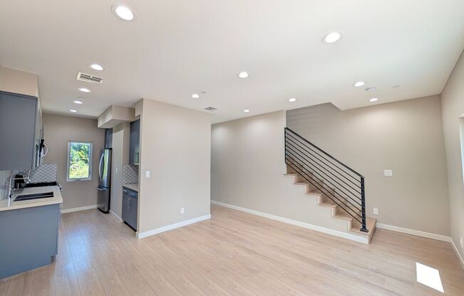 MJM Riverside, LLC