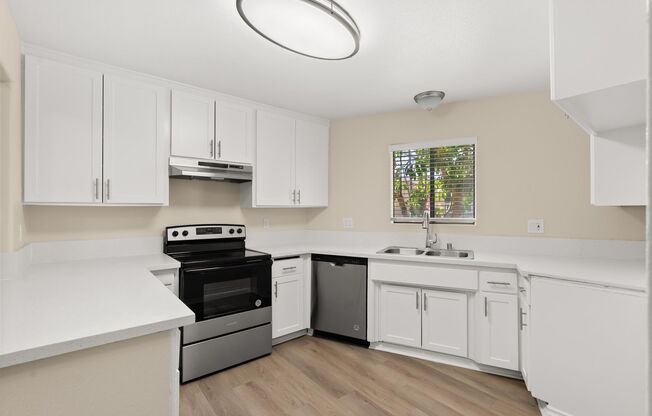 3 beds, 1.5 baths, 1,000 sqft, $2,550, Unit 4133-A