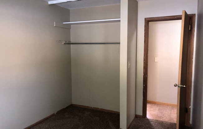 1 bed, 1 bath, 600 sqft, $949, Unit 25