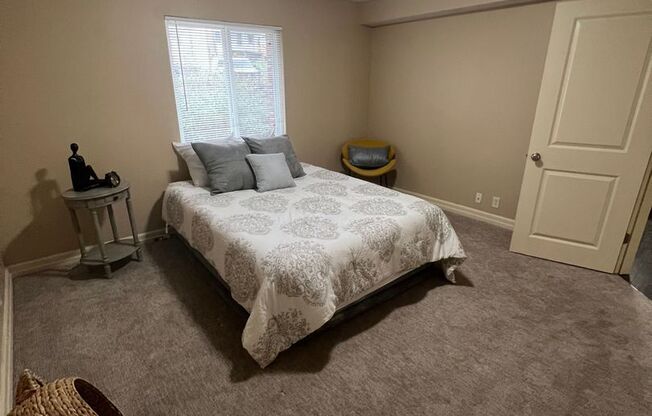 1 bed, 1 bath, 750 sqft, $1,095, Unit Unit 101