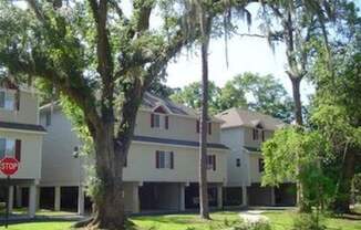2621 McKeithen