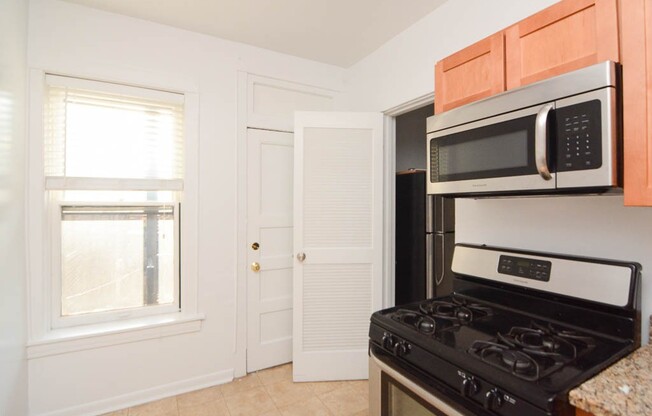 2657 Saint Louis