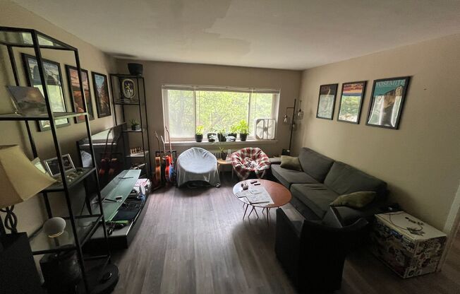 1 bed, 1 bath, 525 sqft, $895, Unit #401