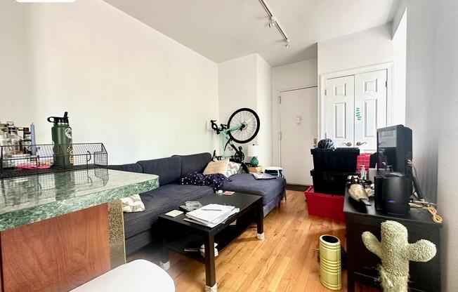 469 W 153 ST